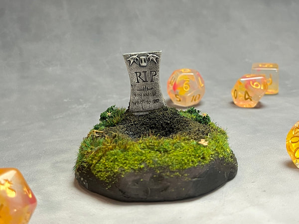 R.IP. Grave - Dice Jail / Display (Medium Size)