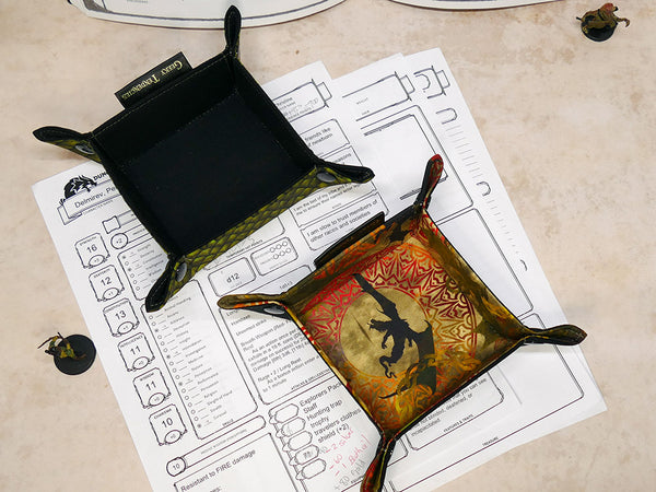 Small Green Dragon Folding Dice Tray