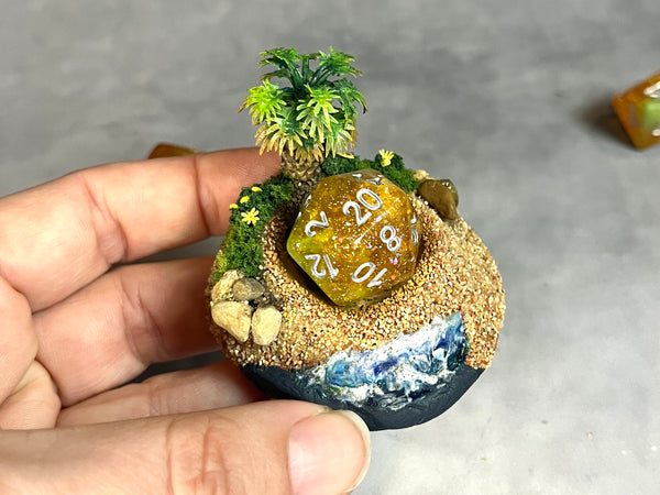 Tropical Island - Dice Display (Small Size)