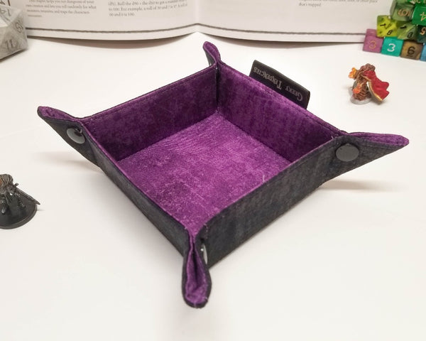 Small Purple and black dice tray