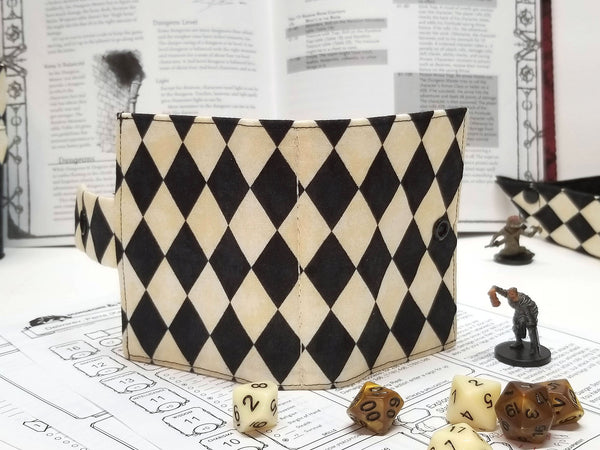 Harlequin Card Album/Spell book