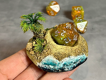 Tropical Island - Dice Display (Small Size)