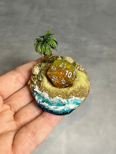 Tropical Island - Dice Display (Small Size)