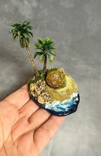 Tropical Island - Dice Display (Medium Size)
