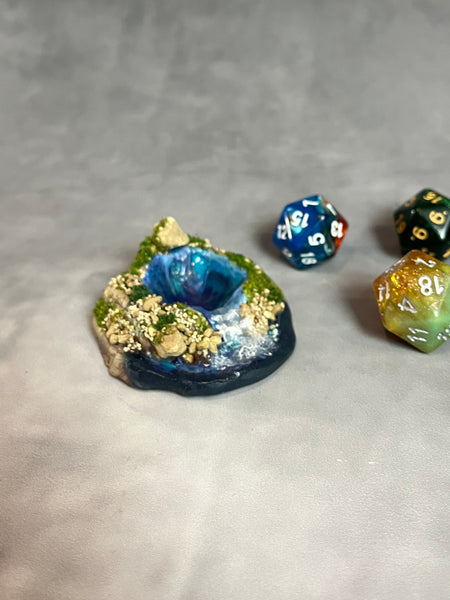 Waterfall Island - Dice Display (Small Size)