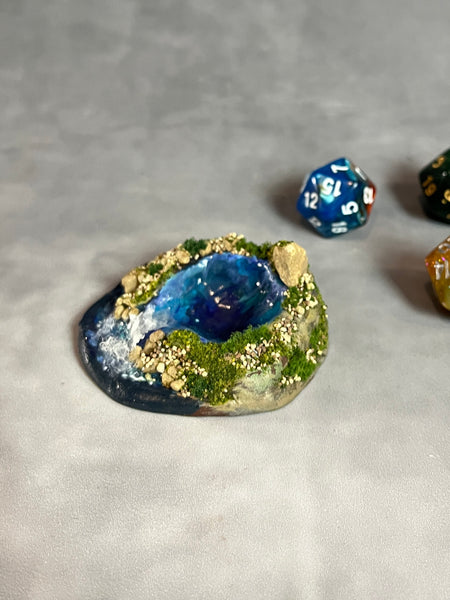 Waterfall Island - Dice Display (Small Size)