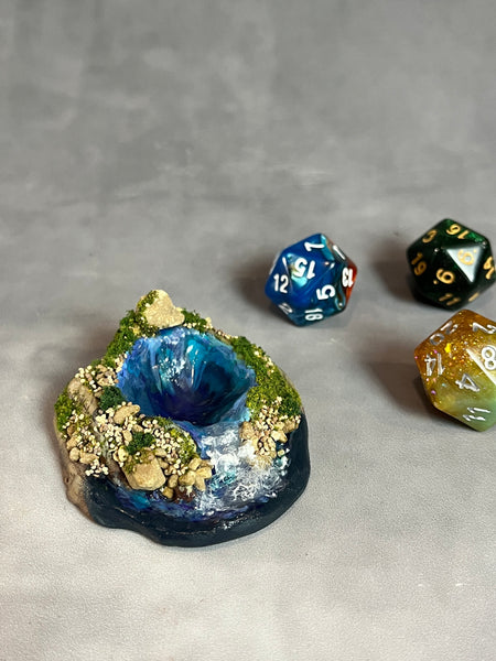 Waterfall Island - Dice Display (Small Size)