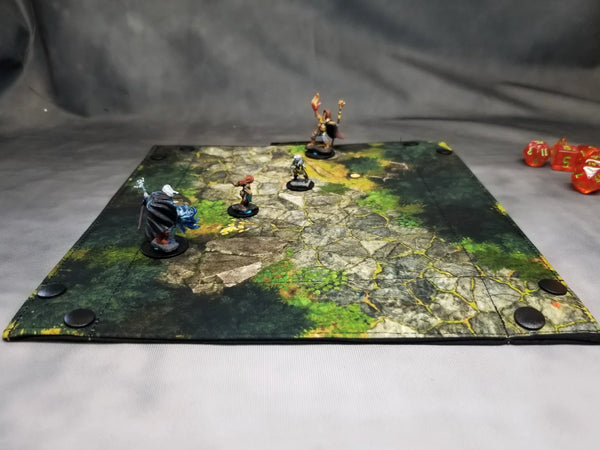 Roadside Tavern Dice Tray & Reversible Mini Battle Map – Indoor/Outdoor Grid Mat for TTRPGs