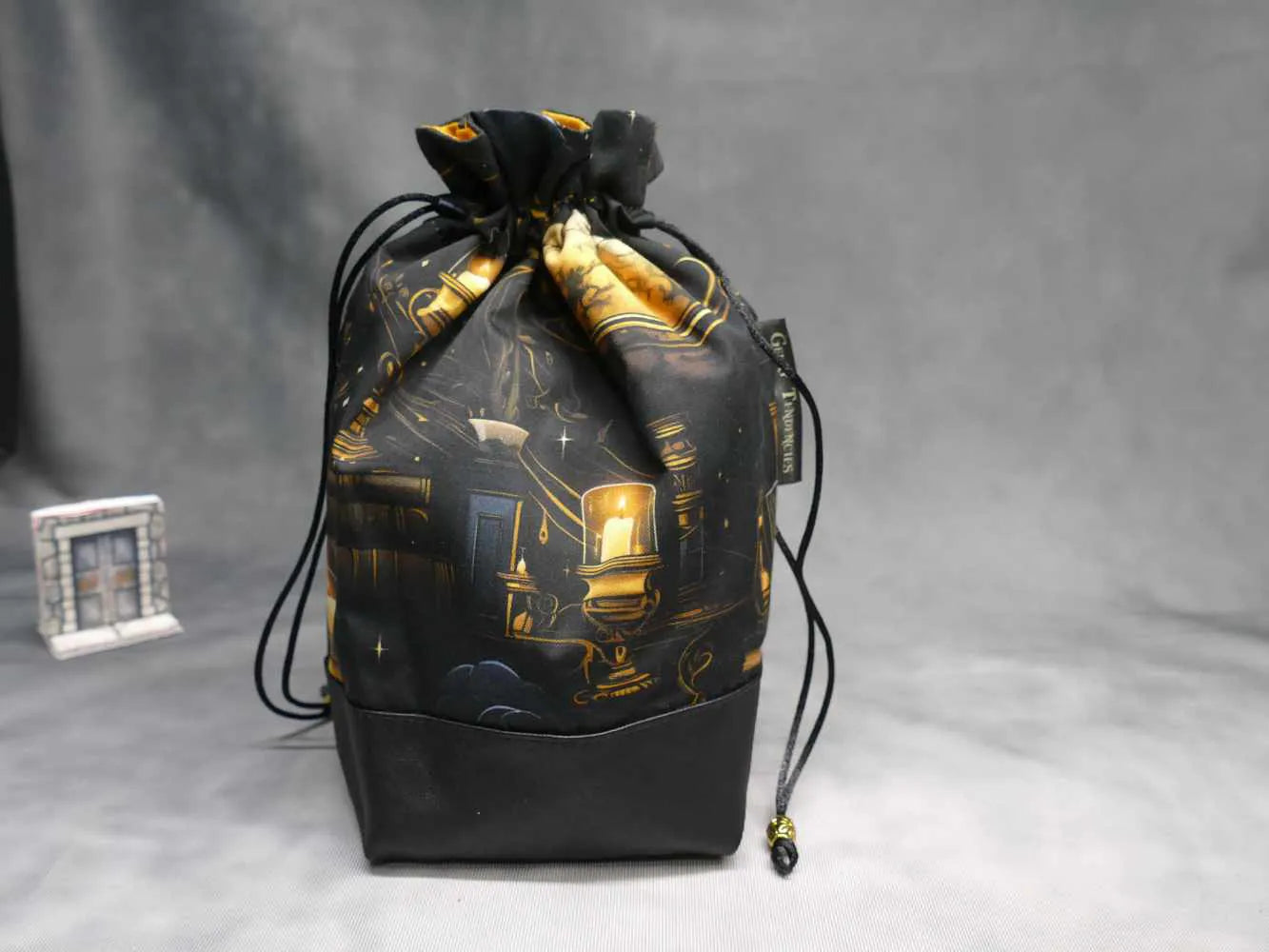 Night Library Dice Bag with Built-in organizer