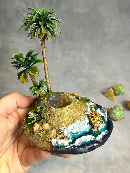 Sea Turtle Island - Deluxe Dice Display (Large Size)