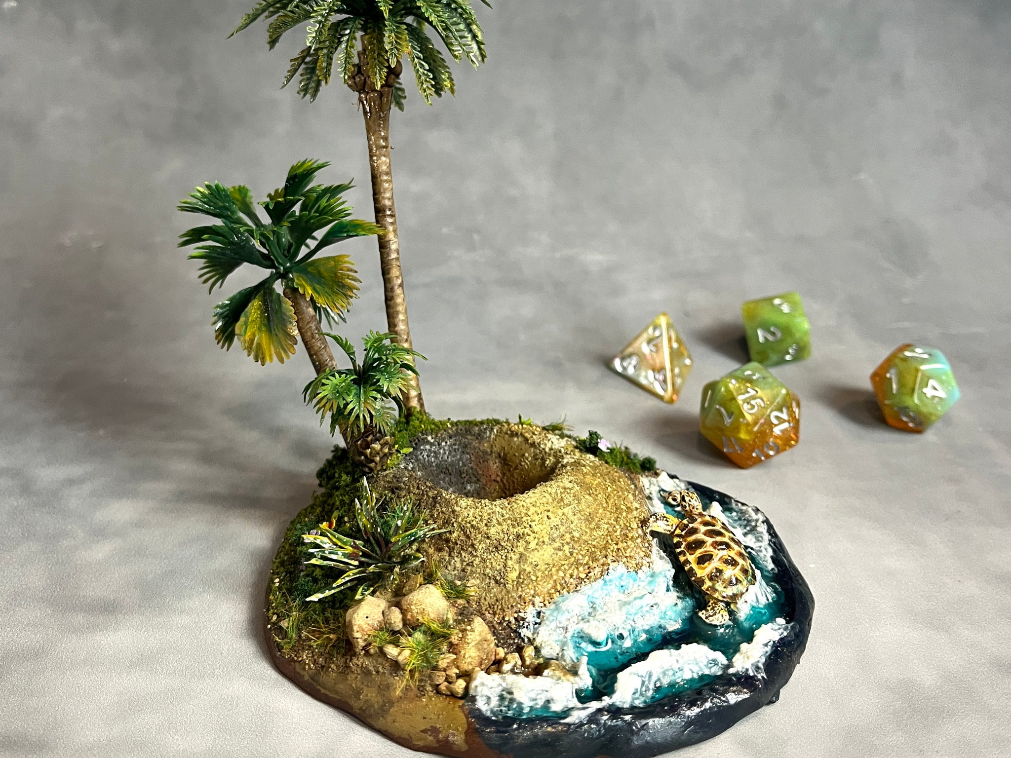 Sea Turtle Island - Deluxe Dice Display (Large Size)